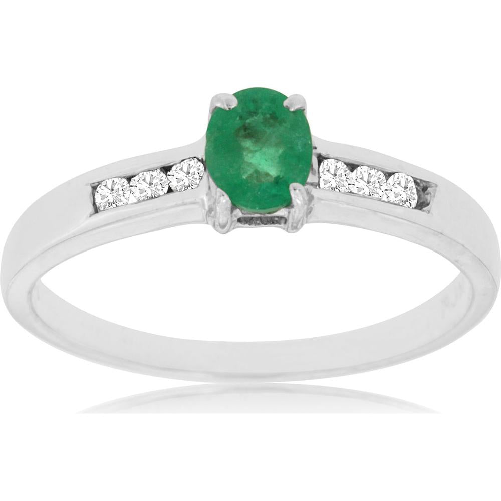 Royal 14K White Gold Emerald and Diamond Ring - Timeless Elegance