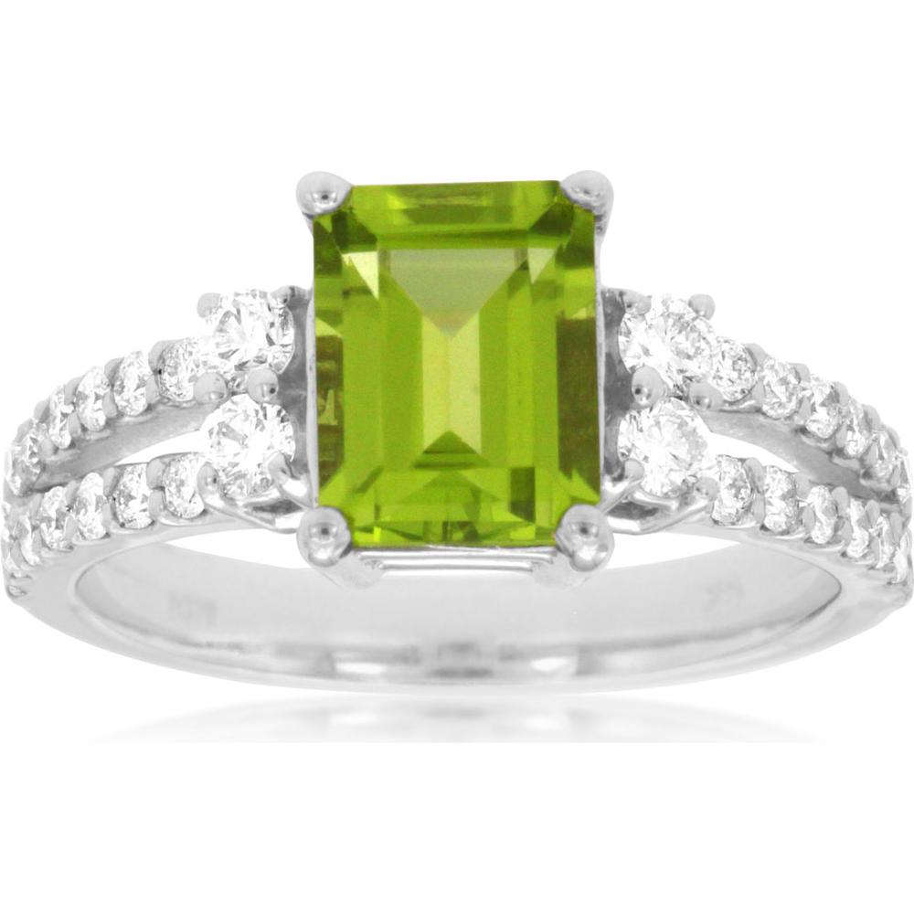 Royal 14K White Gold Peridot & Diamond Ring - Stunning Sophistication
