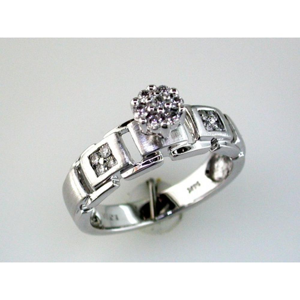 Royal 14K White Gold Round-Cut Diamond Engagement Ring - 0.24 Carat Total Diamond Weight