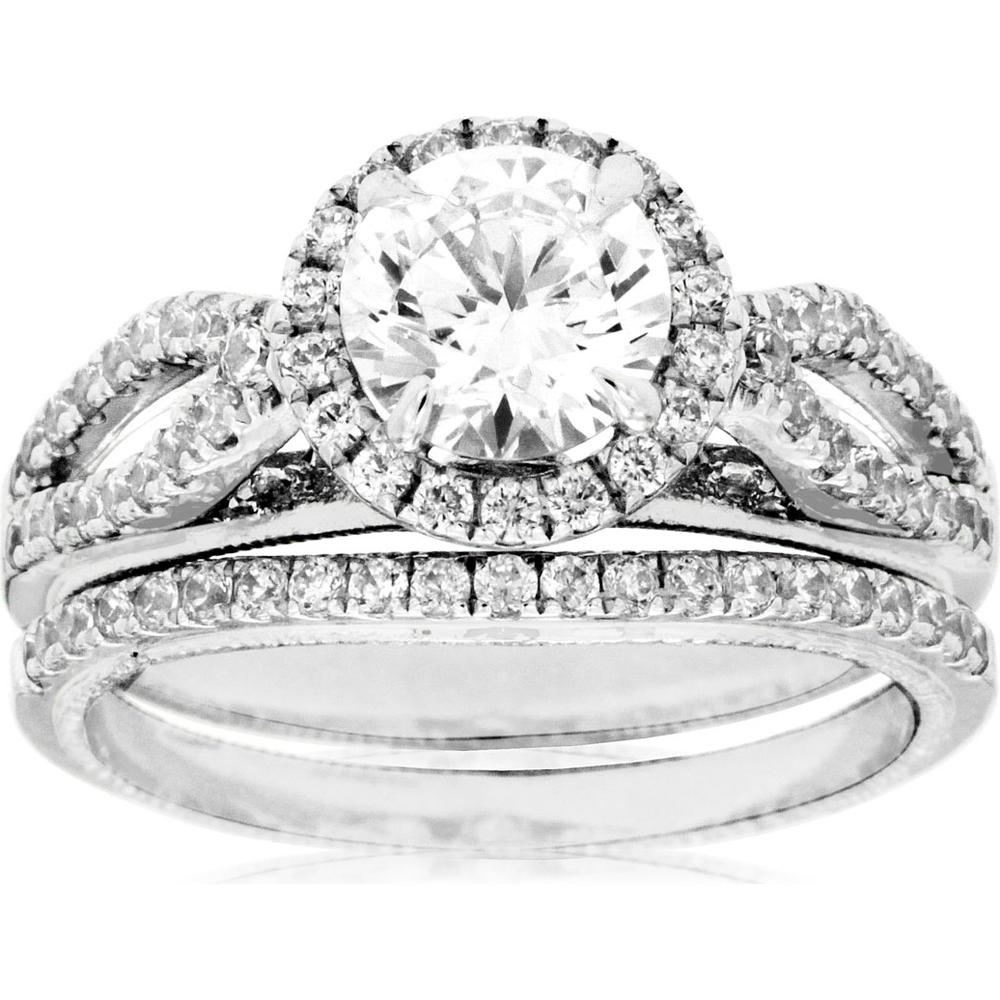 Royal 14K White Gold Semi-Mount Wedding Ring Set with Round-Cut Diamond and Pave Accent Band - 0.70 Carats Total Diamond Weight