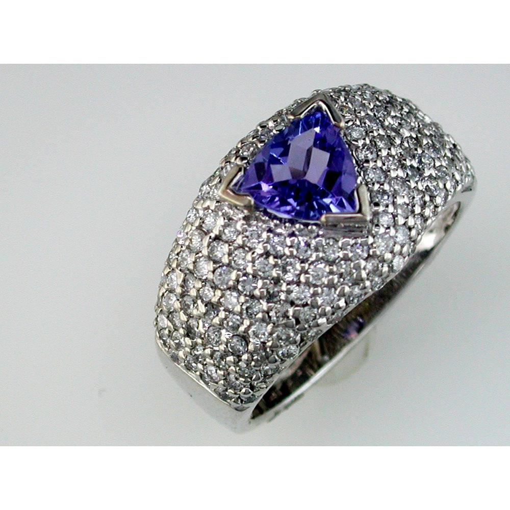 Royal 14K White Gold Tanzanite & Diamond Ring - 1.65 Carat Tanzanite, 0.90 Carat Diamonds