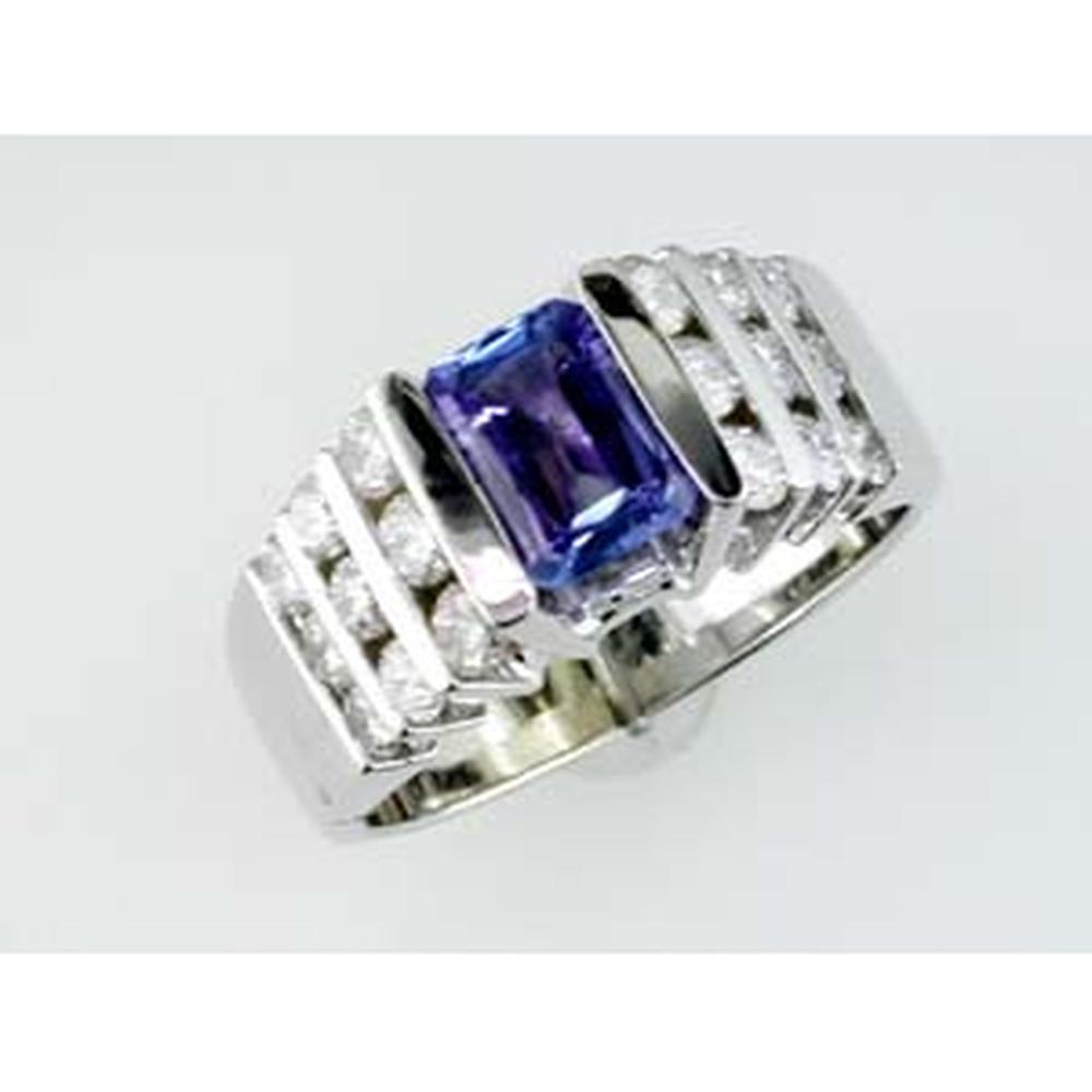 Royal 14K White Gold Tanzanite & Diamond Ring - Exquisite Elegance