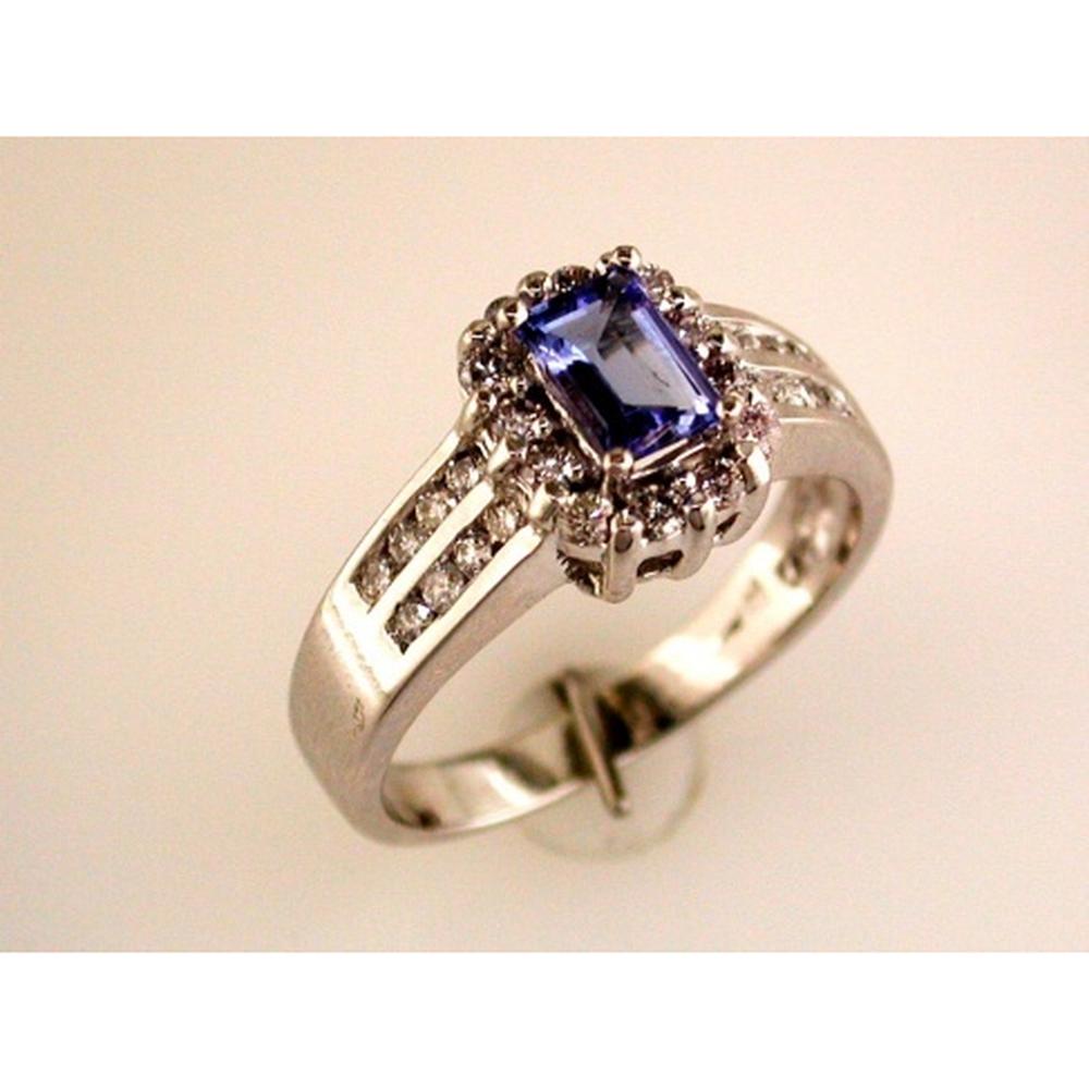 Royal 14K White Gold Tanzanite & Diamond Ring - Radiant Blue Beauty