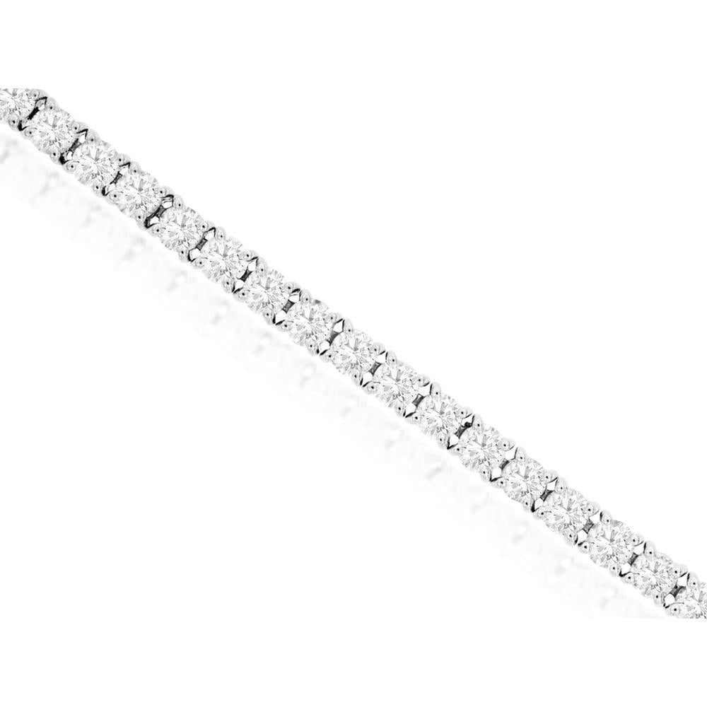 Royal 14K White Gold Tennis Bracelet with Round Brilliant Diamonds - 4.00 Carats Total Diamond Weight