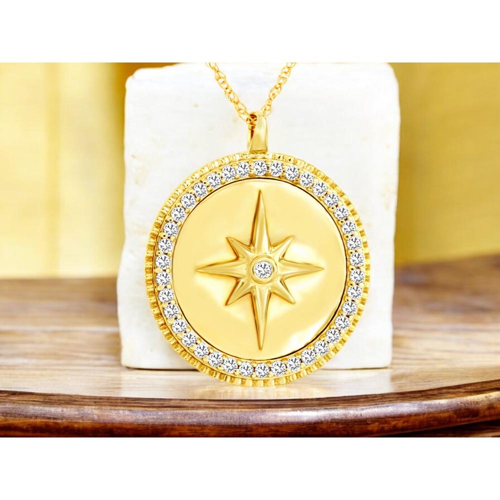Royal 14K Yellow Gold Diamond Compass Pendant Necklace with 0.35 Carats Total Diamond Weight