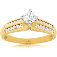 Royal 14K Yellow Gold Diamond Engagement Ring with Round Center Diamond - 0.40 Carats Total Diamond Weight