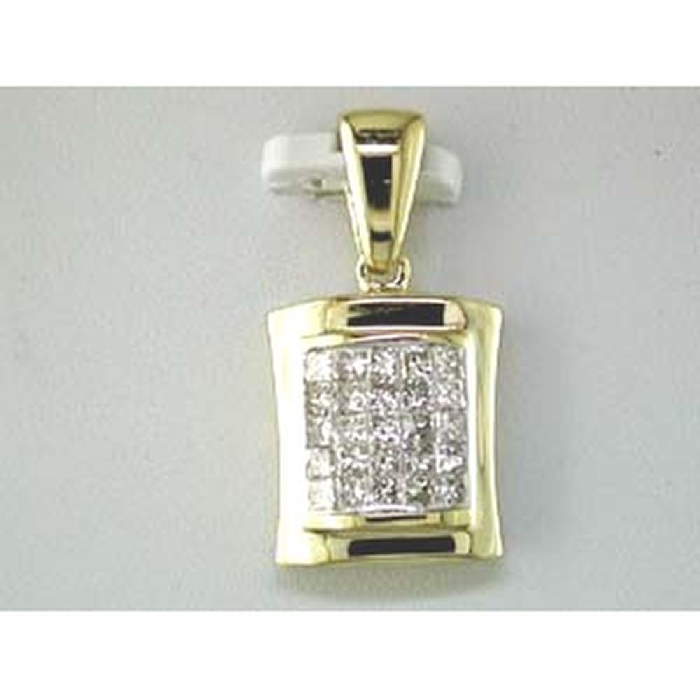 Royal 14K Yellow Gold Diamond Pendant - Timeless Elegance and Brilliant Shine