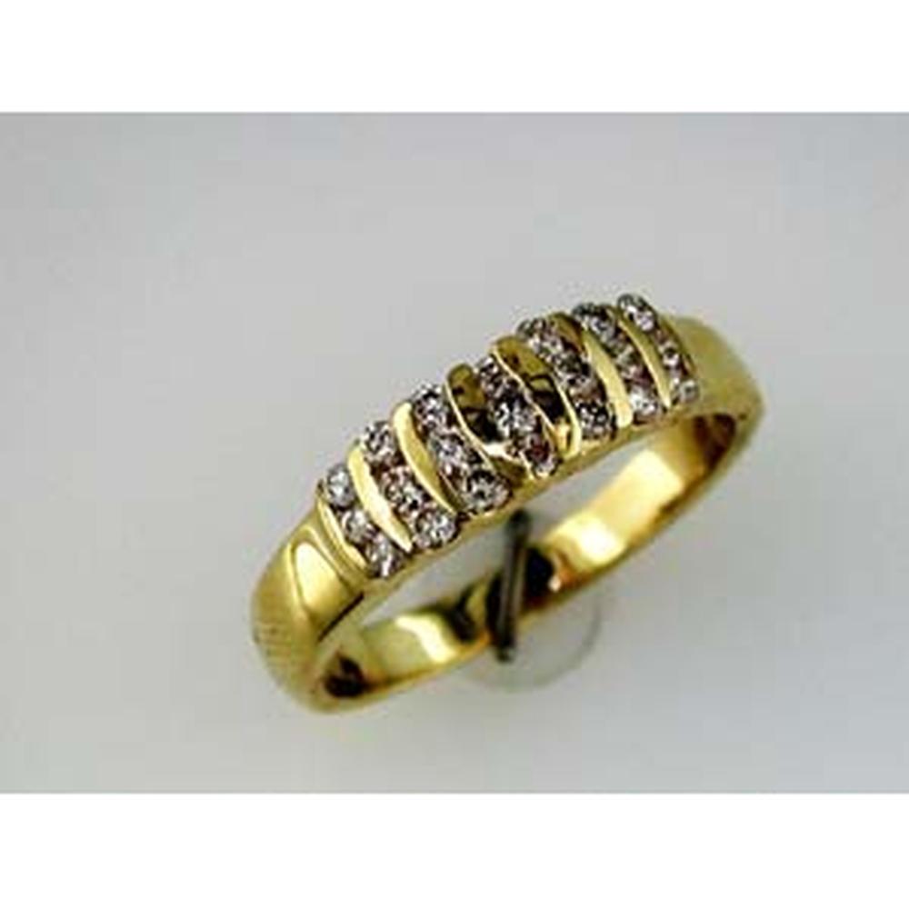 Royal 14K Yellow Gold Diamond Round Cut Wedding Ring - 0.40 Carat