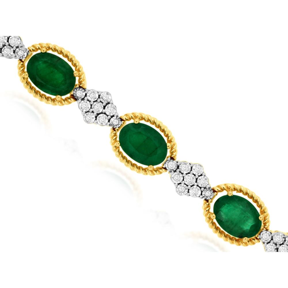 Royal 14K Yellow Gold Emerald & Diamond Bracelet - 8.40 Carat Emerald & 0.33 Carat Diamond Total Weight