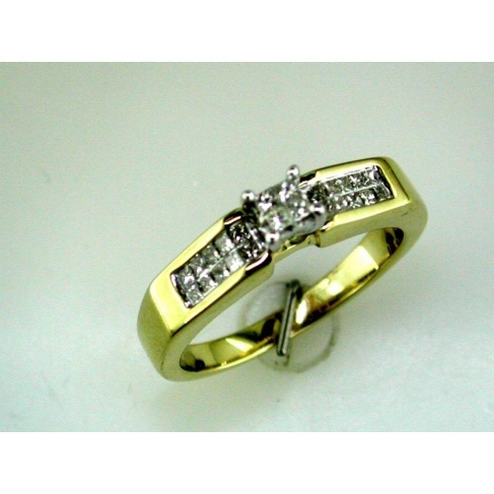 Royal 14K Yellow Gold Princess-Cut Diamond Engagement Ring - 0.32ct