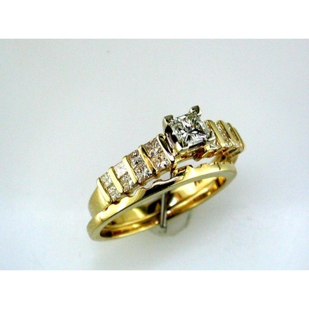 Royal 14K Yellow Gold Princess-Cut Diamond Engagement Ring - 1.00 Carat Total Diamond Weight