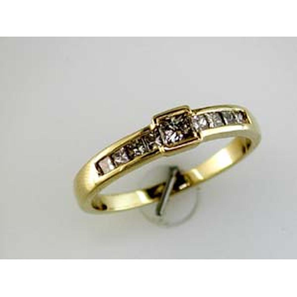 Royal 14K Yellow Gold Princess Cut Diamond Wedding Ring - 0.50 Carat