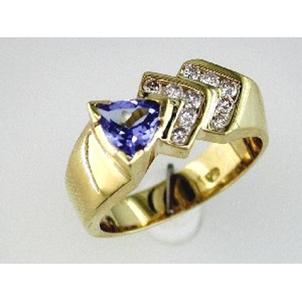 Royal 14K Yellow Gold Tanzanite & Diamond Ring - 0.75 Carat Tanzanite - Round Diamond Accents