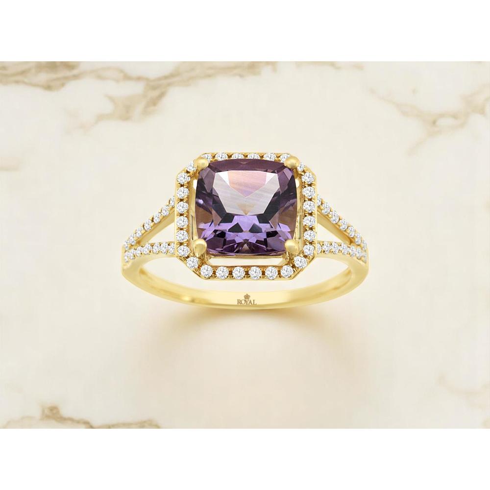 Royal 18K Yellow Gold Amethyst & Diamond Halo Ring - 2.20 Carats Total Weight