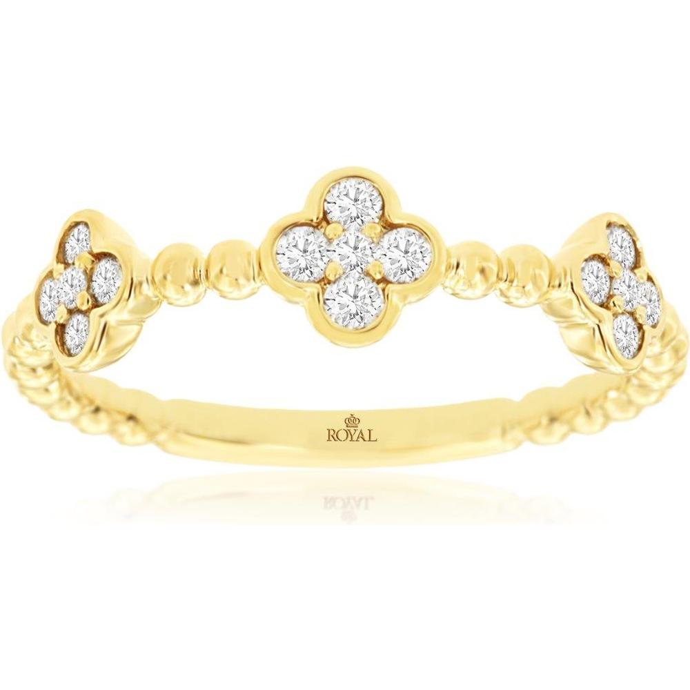 Royal 18K Yellow Gold Wedding Band with Clover Shaped Diamond Clusters - 0.25 Carat Total Diamond Weight