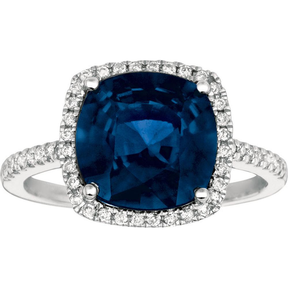 Royal Dazzling 14K White Gold Cushion-Cut Diamond Halo Ring