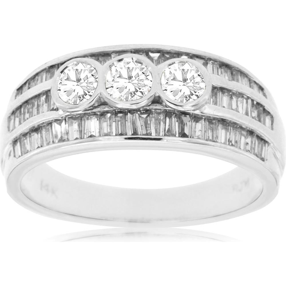 Royal Elegant 14K White Gold Baguette and Round Diamond Ring - 1.00 Carat Total Diamond Weight