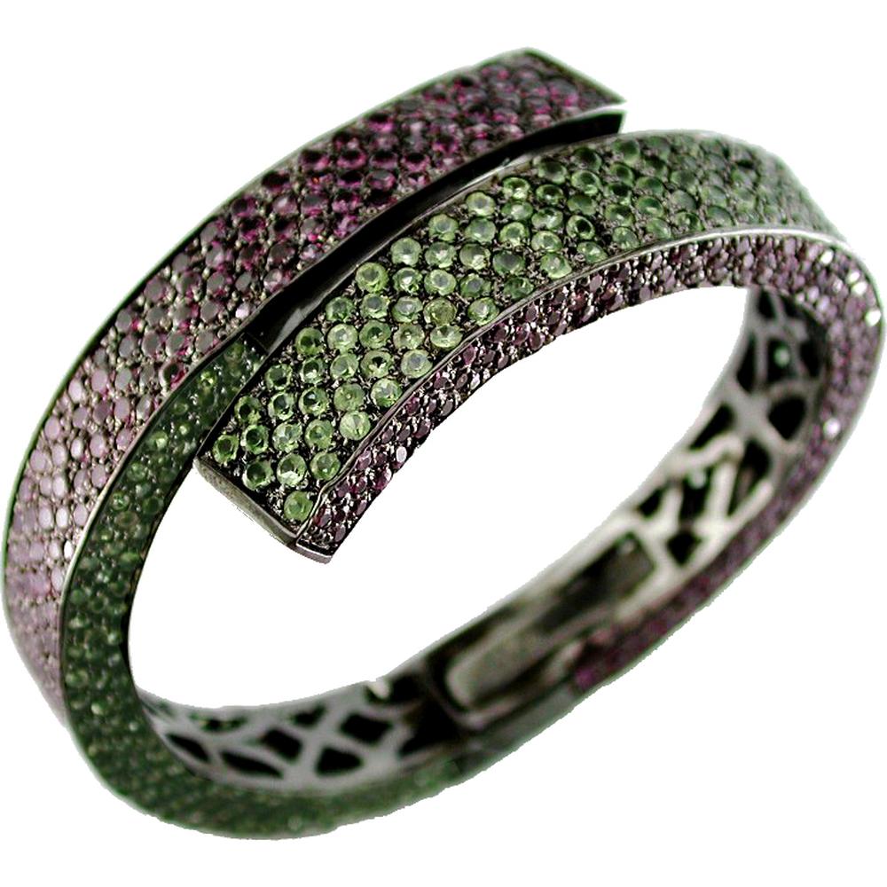 Royal Silver & Semi Precious 26.00 Carat Round Stone Bangle