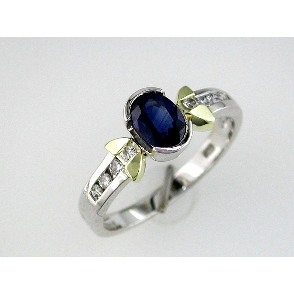 Royal White Gold Sapphire Sparkle Ring - 1.00 Carat Oval Sapphire & Diamonds