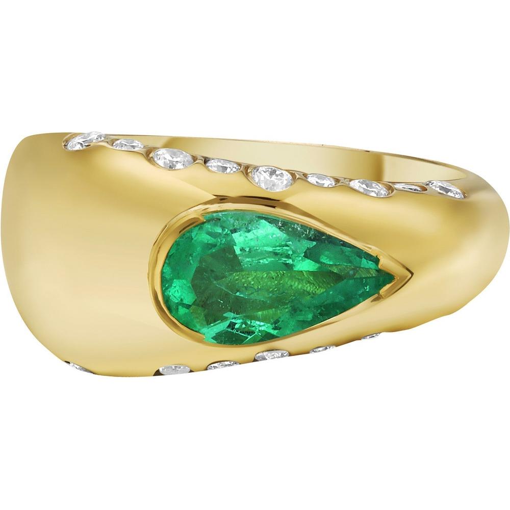 Ruchi New York - Arles Emerald Ring in 18K Yellow Gold