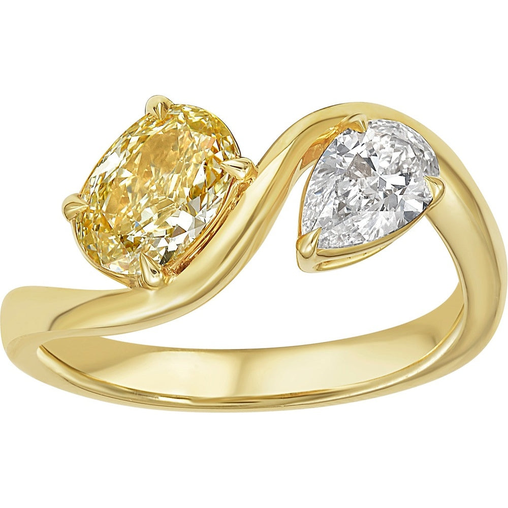 Ruchi New York - Calista Yellow & White Diamond Toi et Moi Ring in 18K Yellow Gold - Ruchi New York