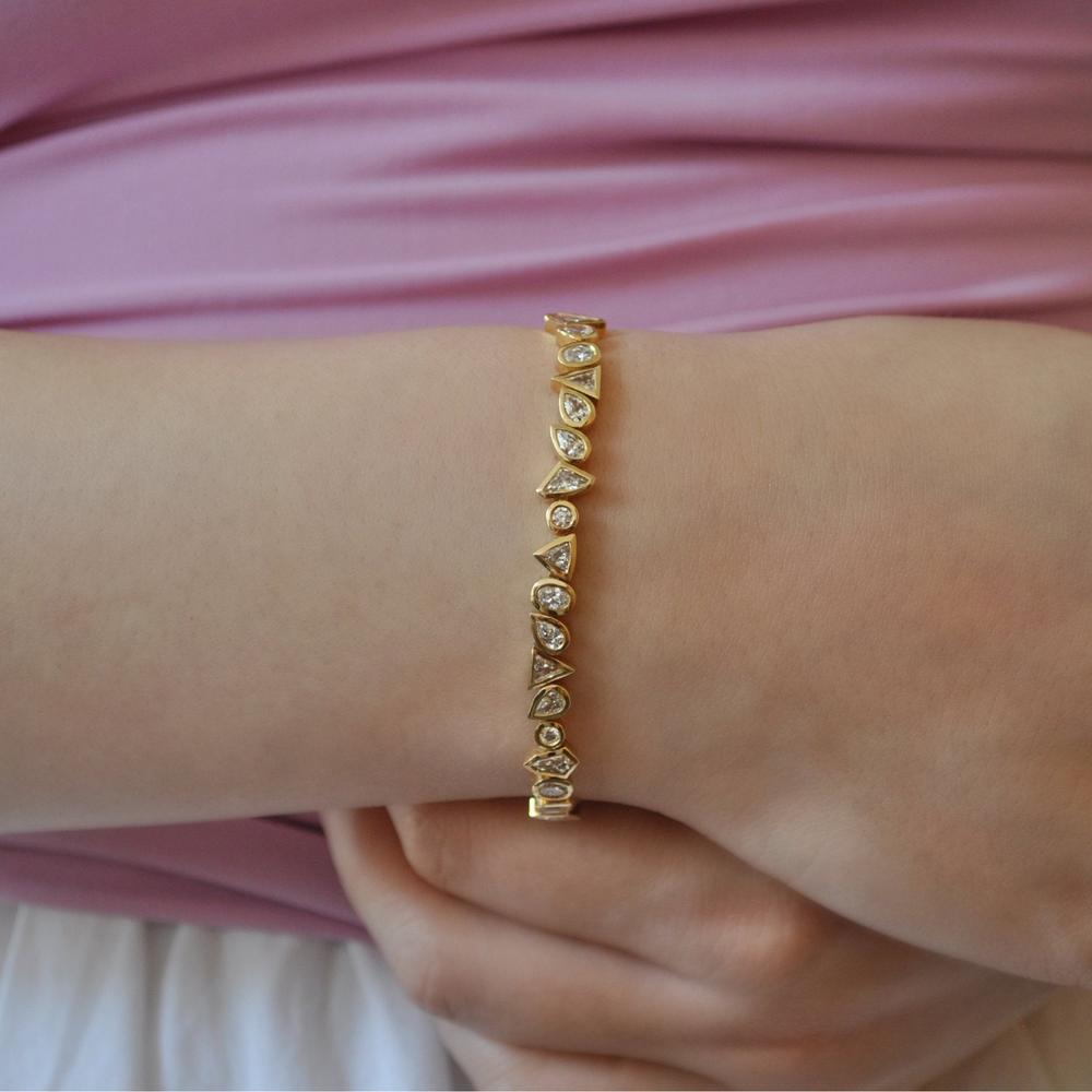 Ruchi New York - Etesian Diamond Tennis Bracelet in 18K Yellow Gold