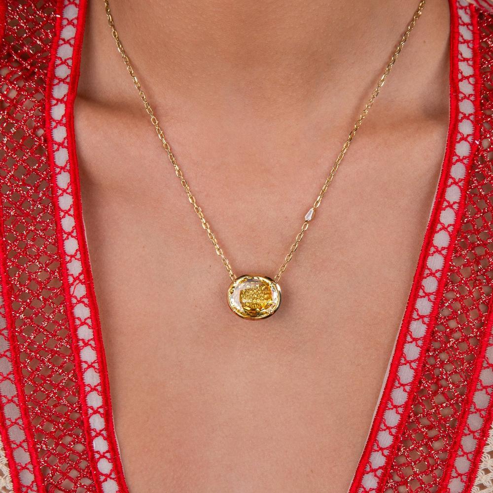 Ruchi New York - Fenice Diamond and Yellow Sapphire Pendant in 18K Yellow Gold