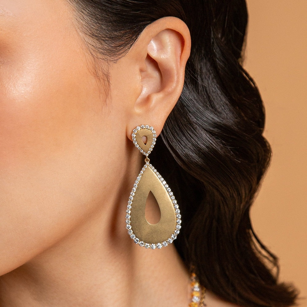 Ruchi New York - Istrella 5.40 Carat Diamond Teardrop Drop Earrings in 18K Yellow Gold - Ruchi New York
