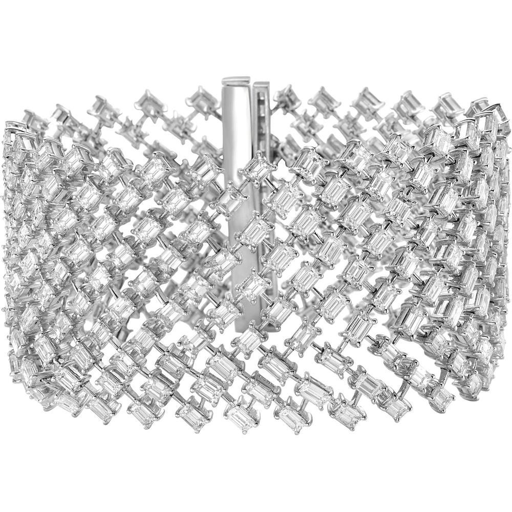 Ruchi New York - Nevasca Diamond Baguette Wide Bracelet in 18K White Gold