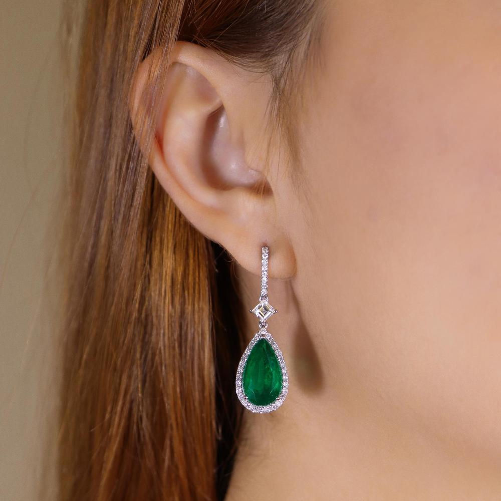 Ruchi New York - Palais Emerald Statement Earrings in 18K White Gold