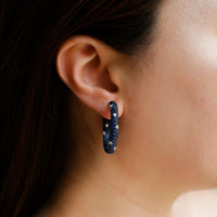 Ruchi New York - Pebble Blue Sapphire Hoop Earrings in 18K White Gold