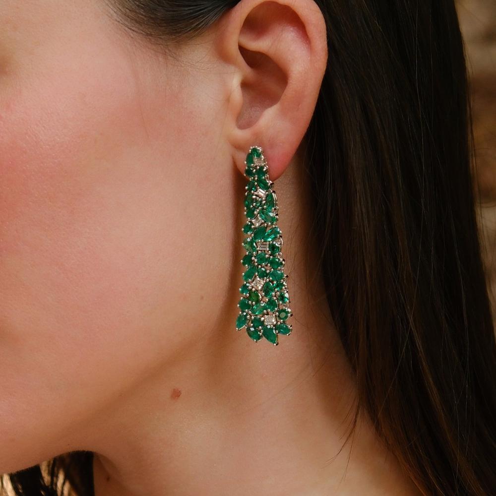 Ruchi New York - Persea Emerald Chandelier Earrings in 18K White Gold