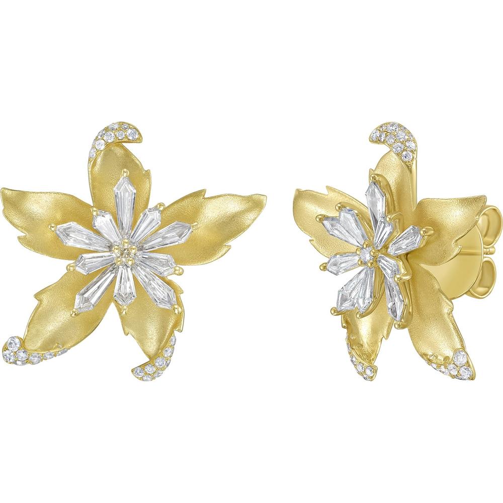Ruchi New York - Plumeria Diamond Stud Earrings in 18K Yellow Gold