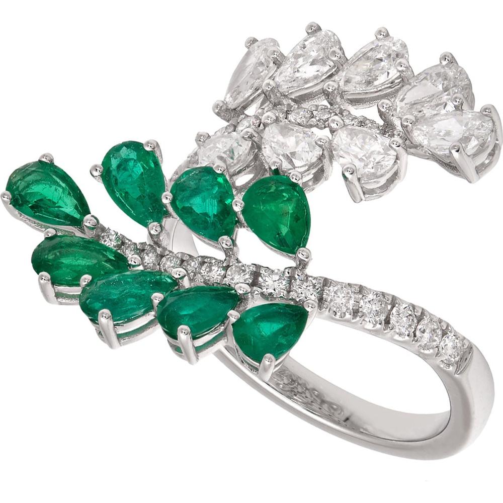 Ruchi New York - Vine Emerald Cocktail Ring in 18K White Gold