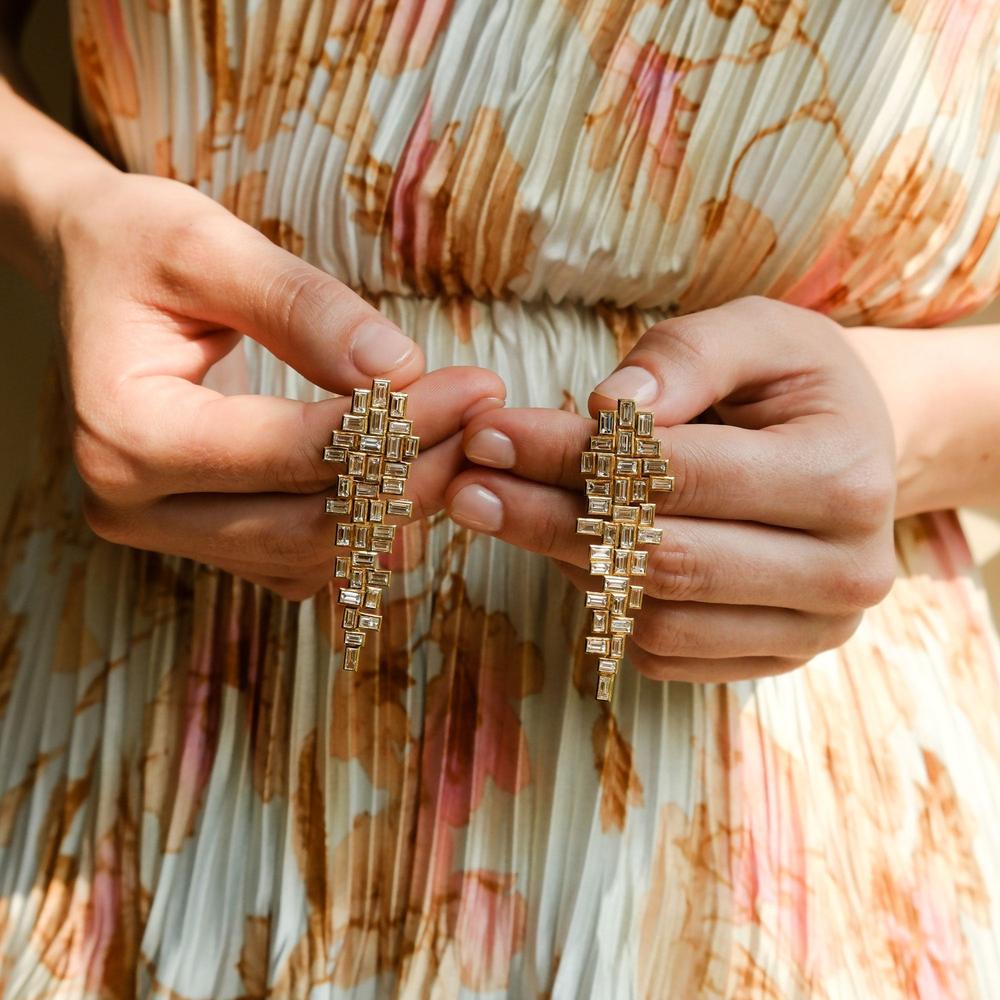 Ruchi New York - Waterfall Diamond Chandelier Earrings in 18K Yellow Gold