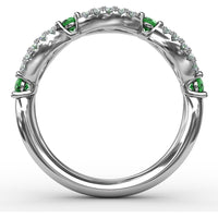 Scalloped Band with Round Emeralds and Pavé Diamonds by Fana - 0.81 Carat Total Gemstone Weight
