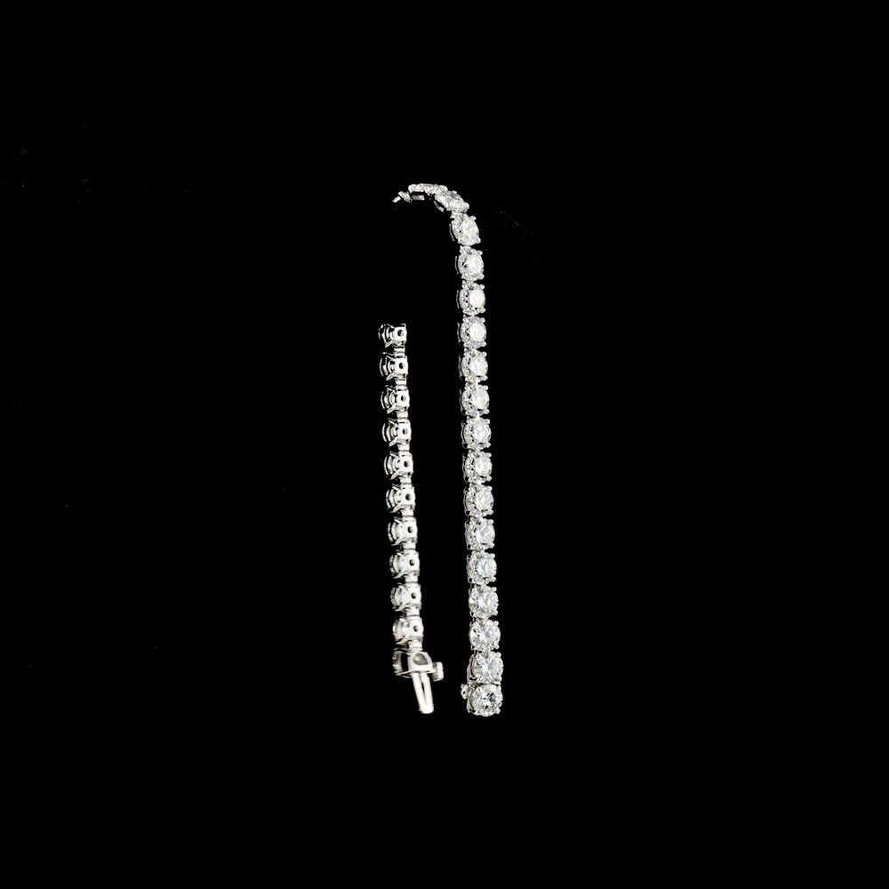 Silver Tennis Bracelet with 32 Round Lab Grown Diamonds - 16.09 Carat Total Weight, E-F Color VS1 Clarity - Covaloro Fine Jewelry