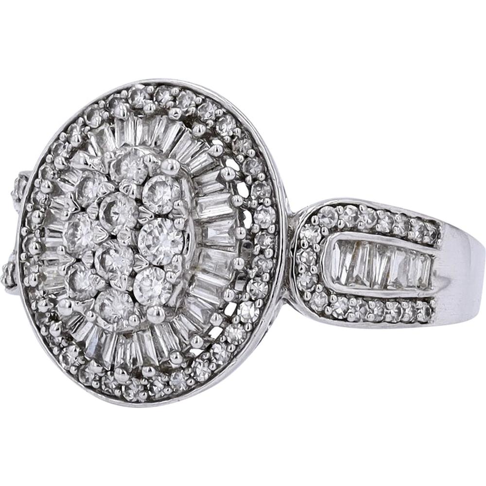 Sparkling 14K White Gold 1 Carat Oval Diamond Ring
