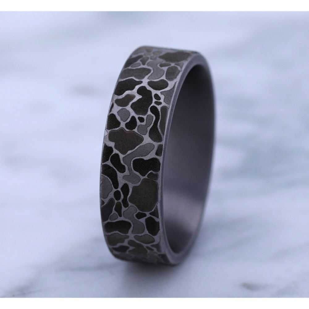 The Duck Camo Men's Wedding Band in Grey Tantalum - 7mm Width by Brook and Branch