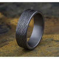 The Waterford Men's Wedding Band in Grey Tantalum - 7mm Width by Tantalum