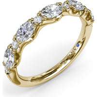 Vintage-Inspired Stackable Band with Oval and Round Diamond Cluster by Fana - 0.94 Carat Total Diamond Weight