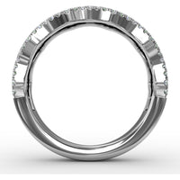 Wave Band Ring with Round Emeralds and Pavé Diamonds by Fana - 1.18 Carat Total Gemstone Weight