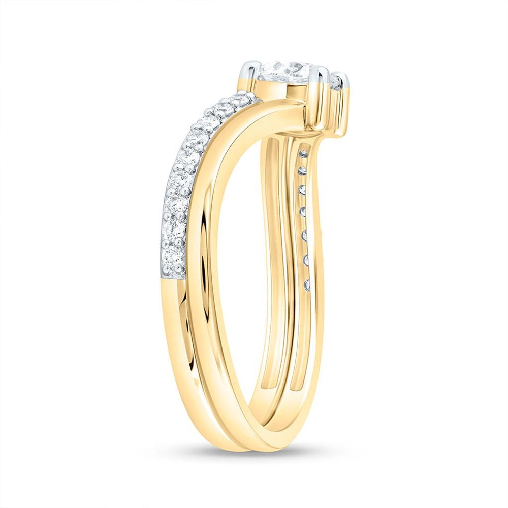 Yellow Gold Round Diamond Bridal Ring Set - 5/8 Carat Total Diamond Weight