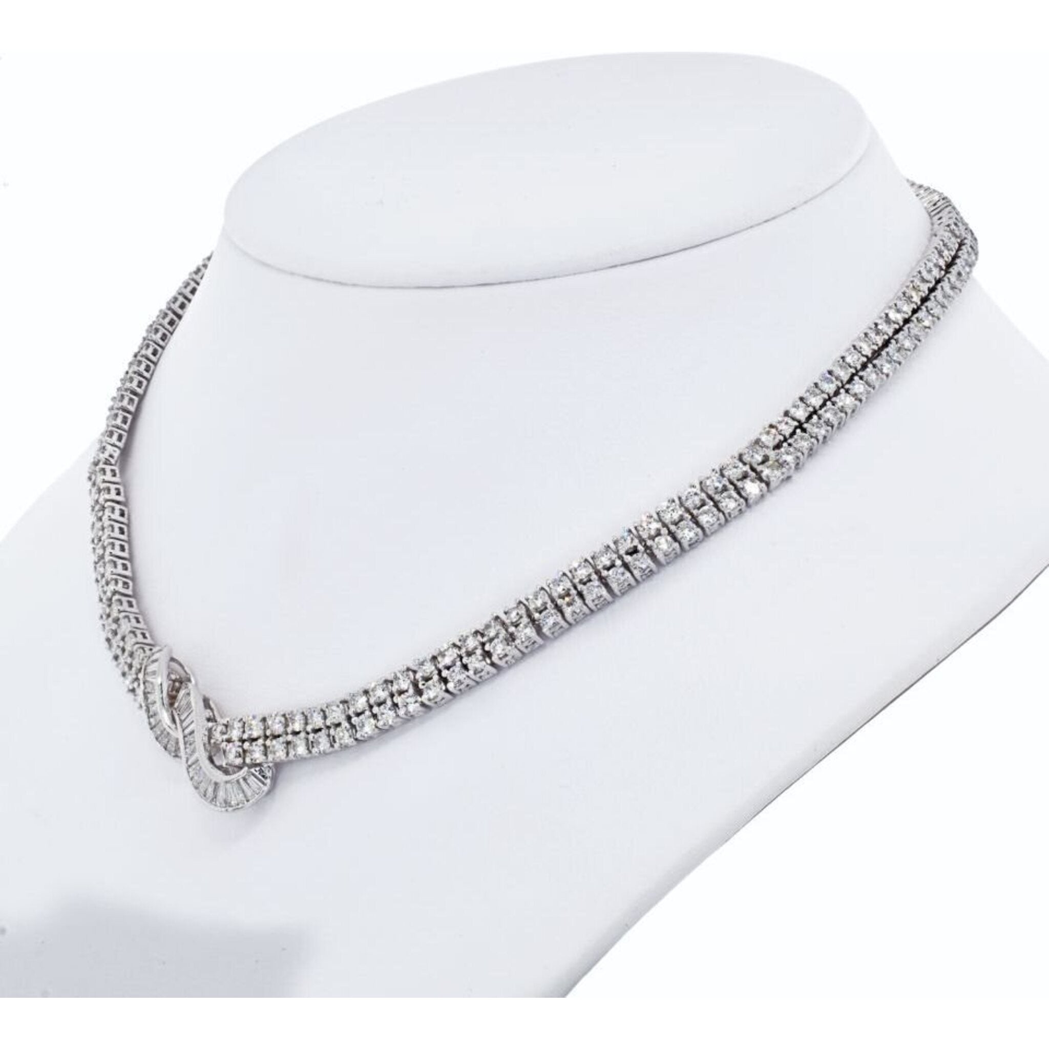 18K White Gold 20 Carat Round Cut Diamond Tennis Necklace