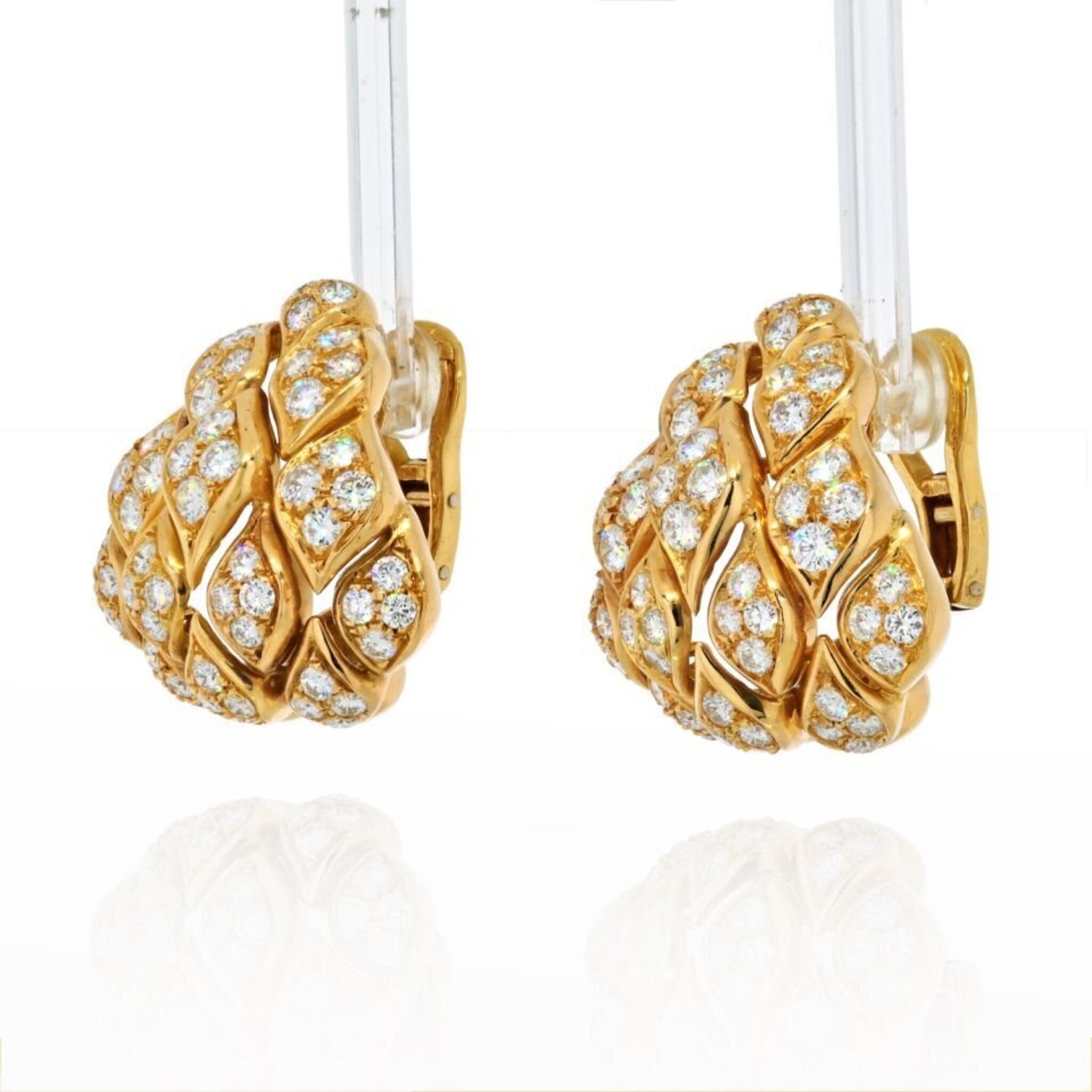 18K Yellow Gold Pyramid Pave Diamond Set Clip Earrings – Robinson\'s Jewelers
