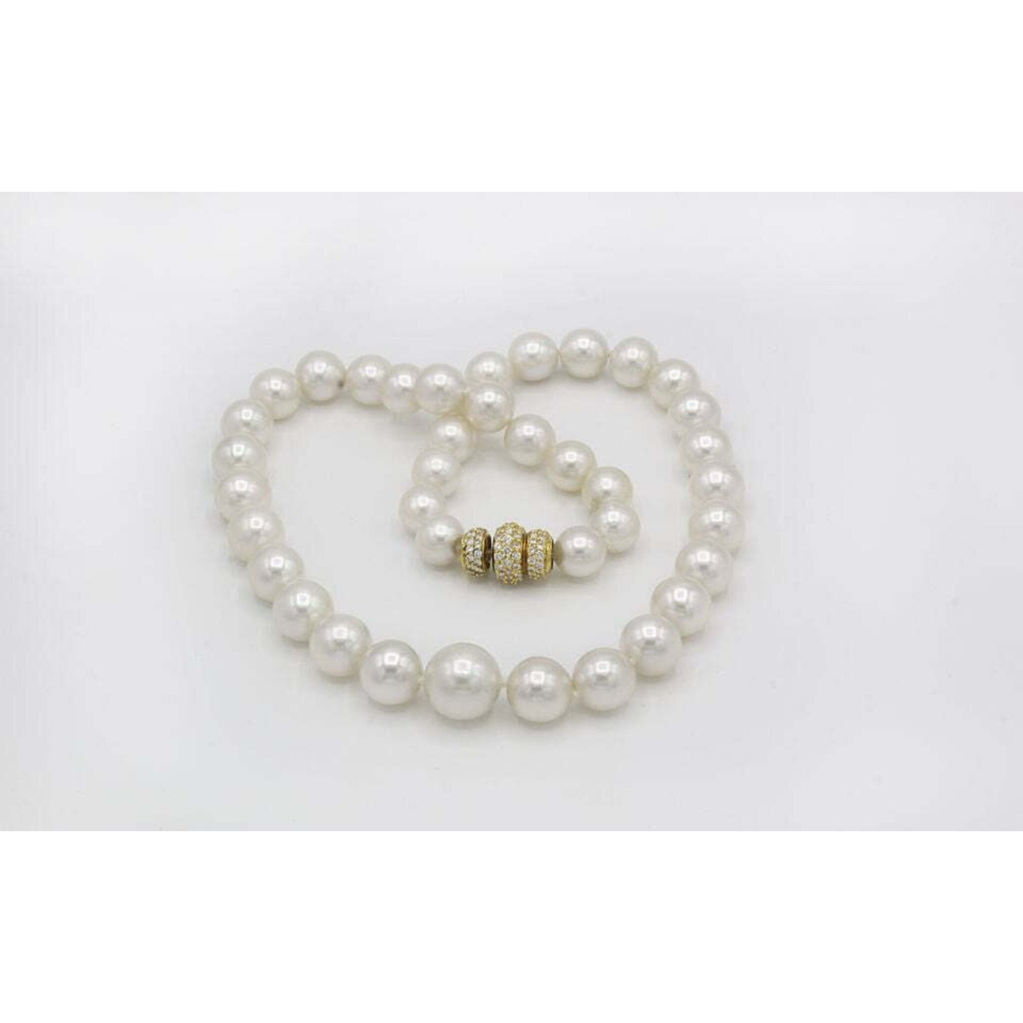 Simple pearl pendant necklace available in Silver, gold or rose gold –  Kathleen Barry Bespoke Occasion Accessories