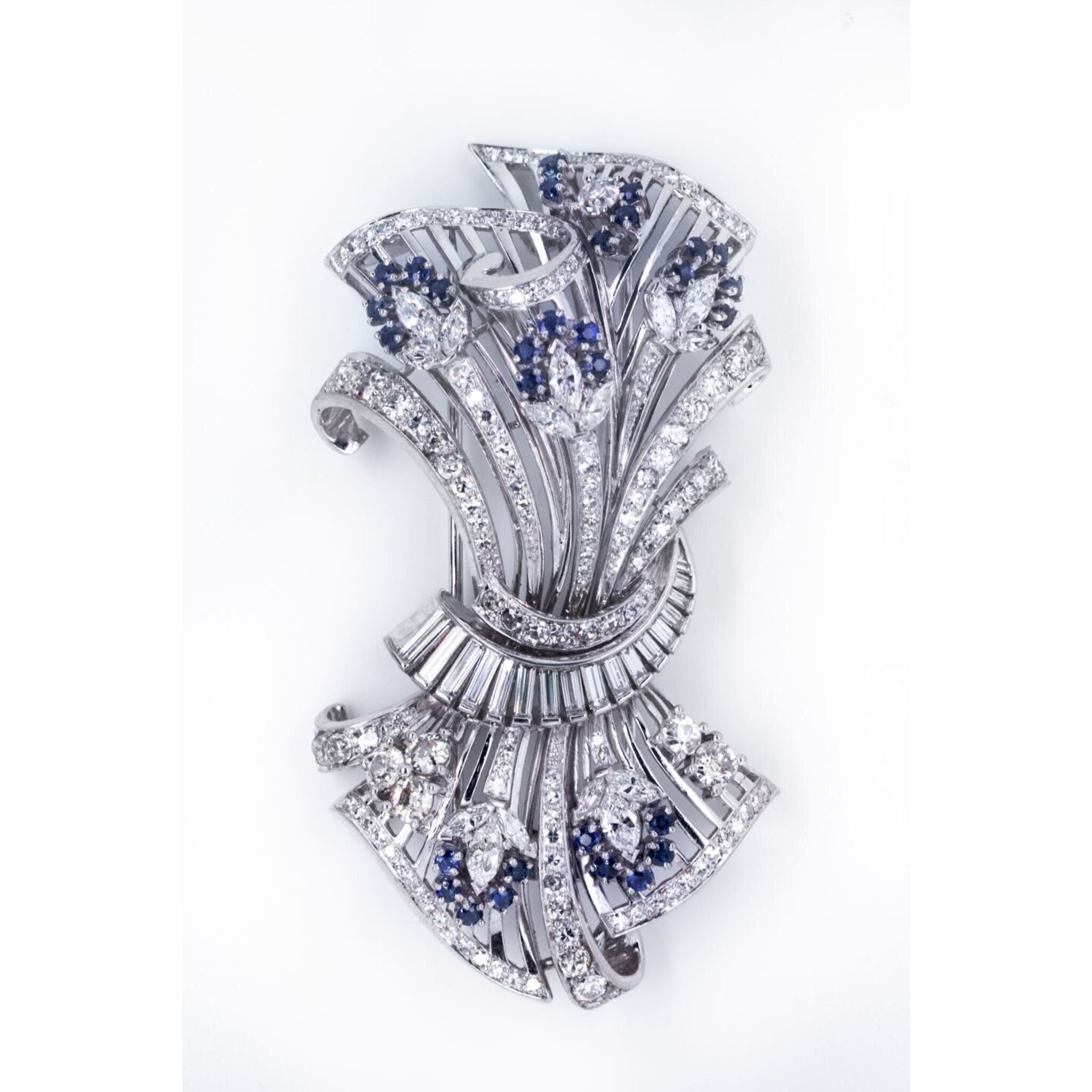 Sapphire brooches deals