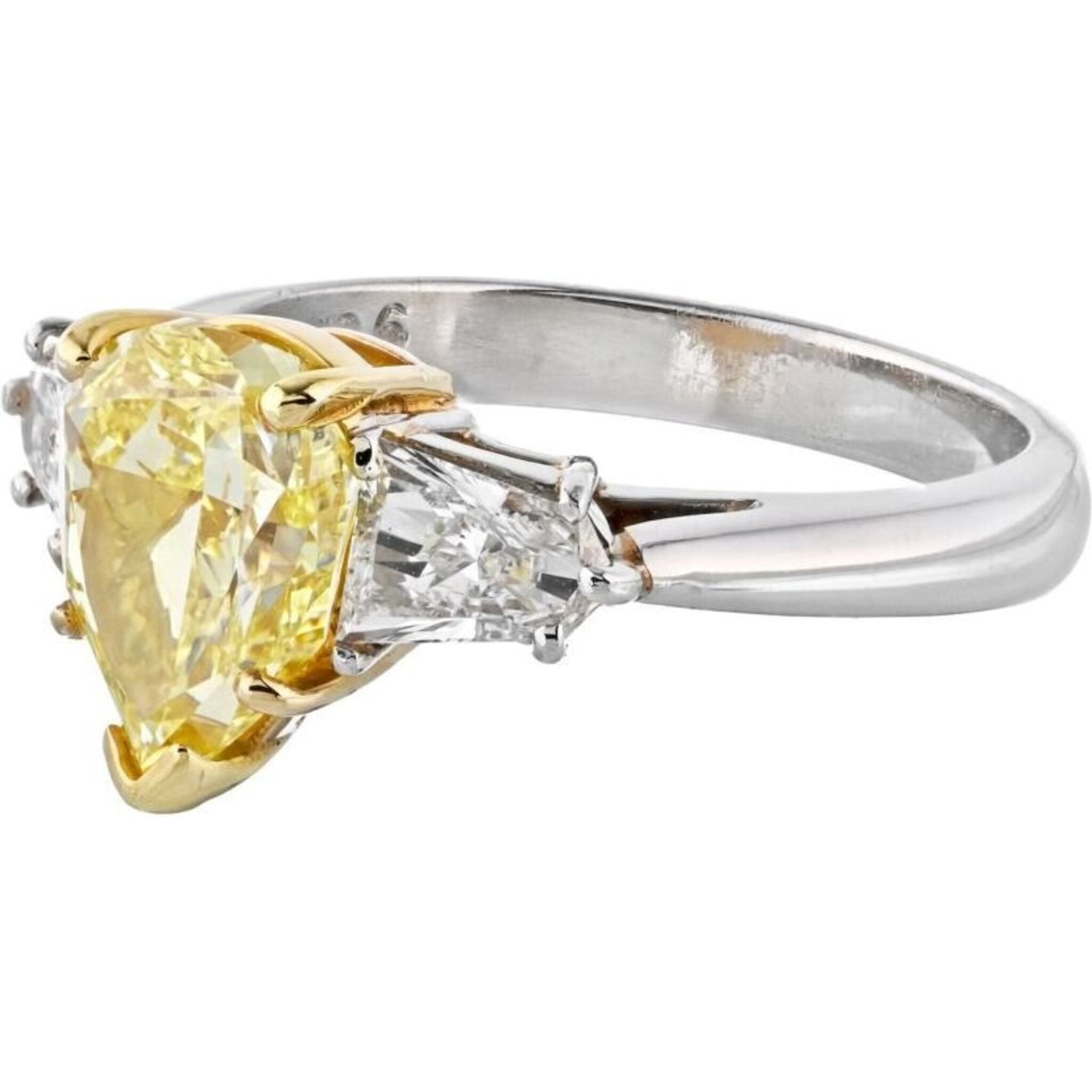 2 Carat Pear Shape Diamond Fancy Intense Yellow GIA FYI/VS1