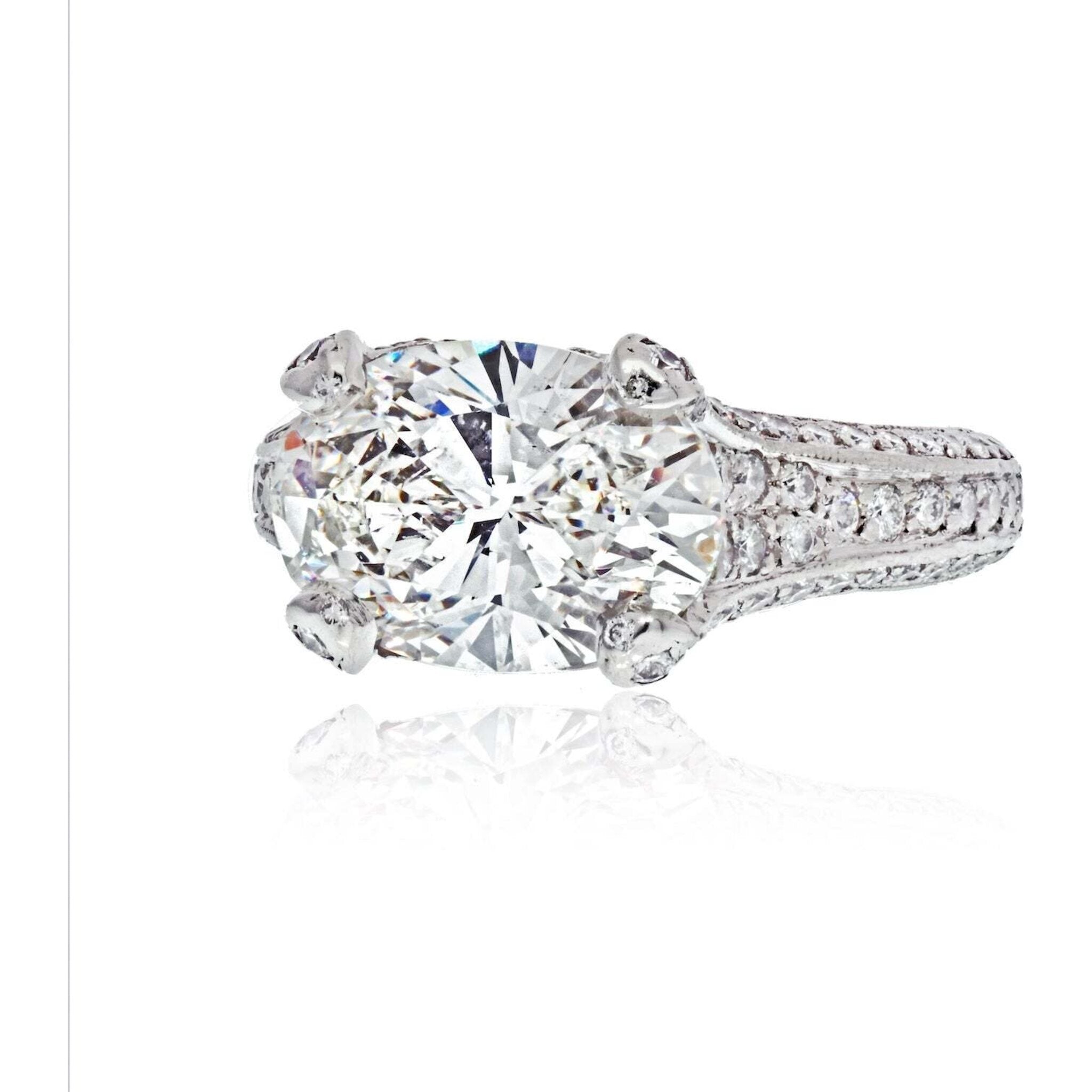 Diamond Engagement Rings: How and Where to Buy