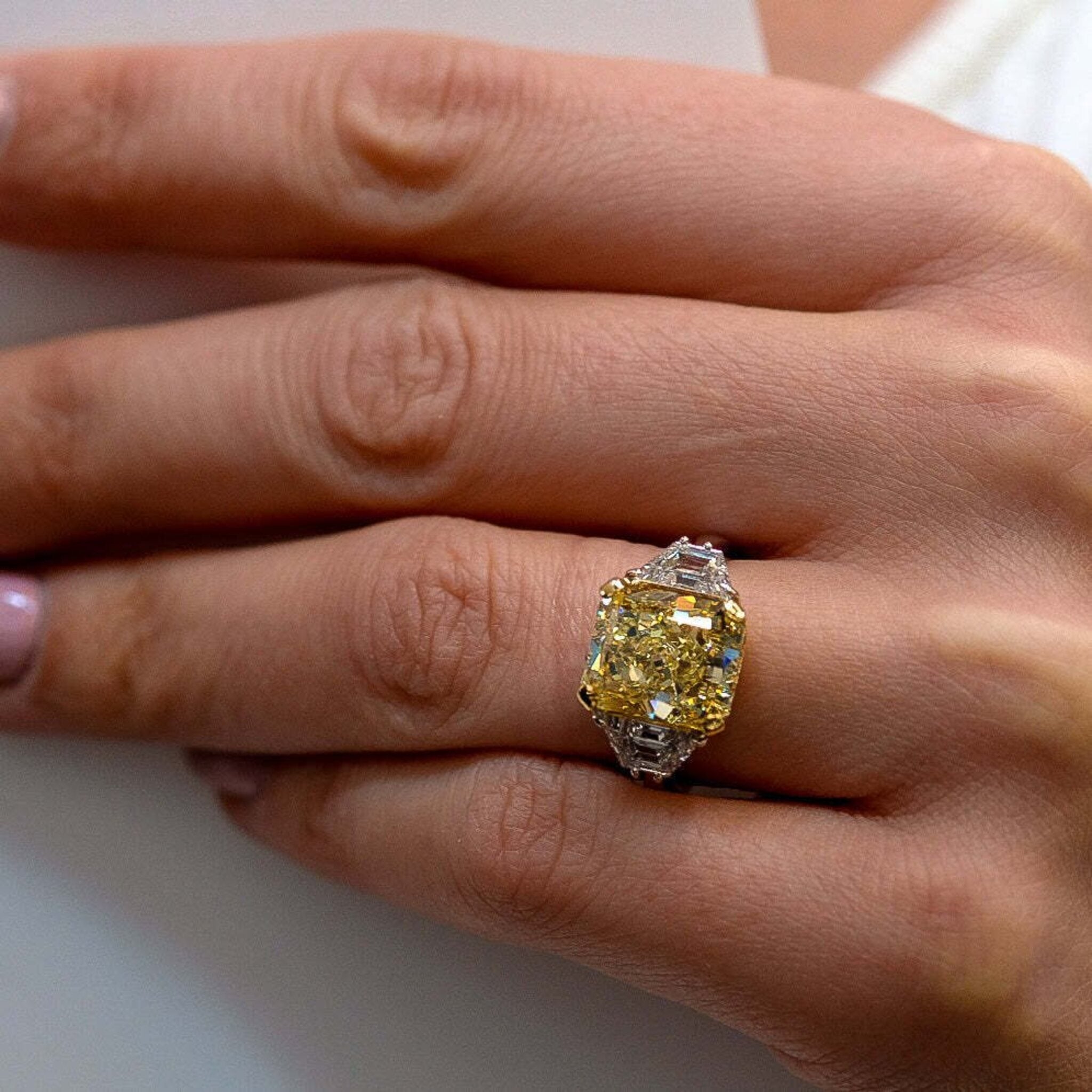 Yellow radiant hot sale diamond ring